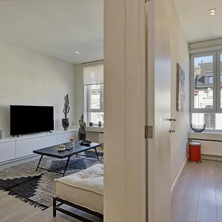 Located Cozy Next To Kmska Daire *
